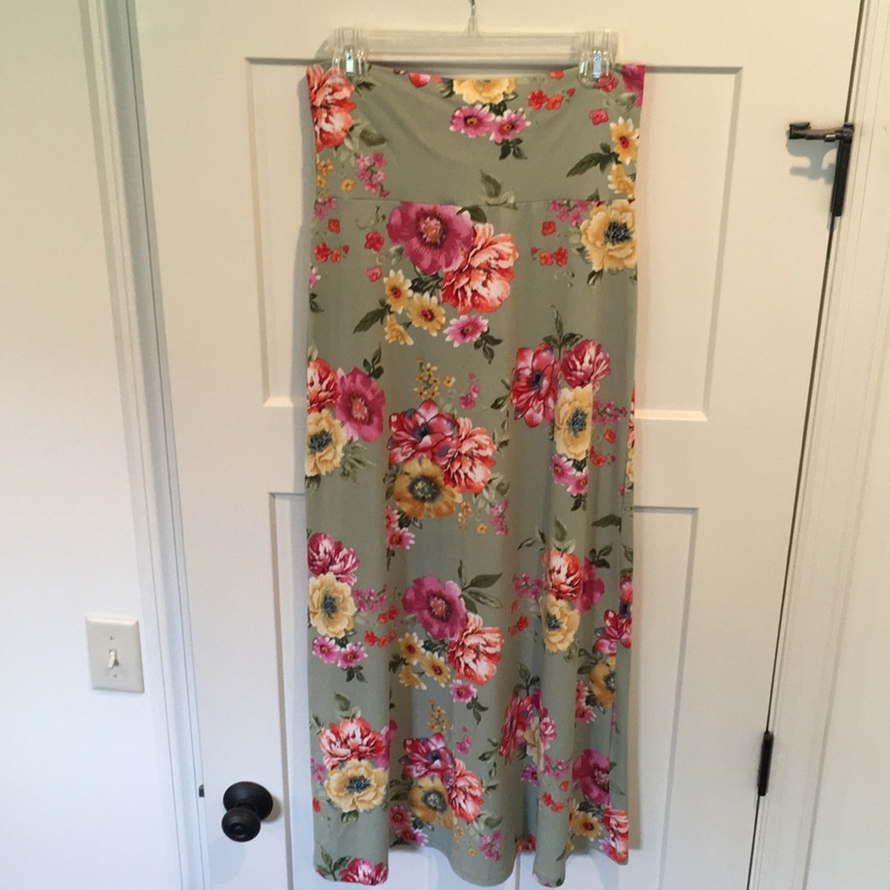 Light Sage Floral Maxi Skirt
